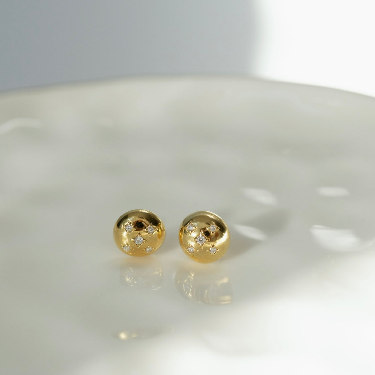 Arete Cz Esfera Pop Gold