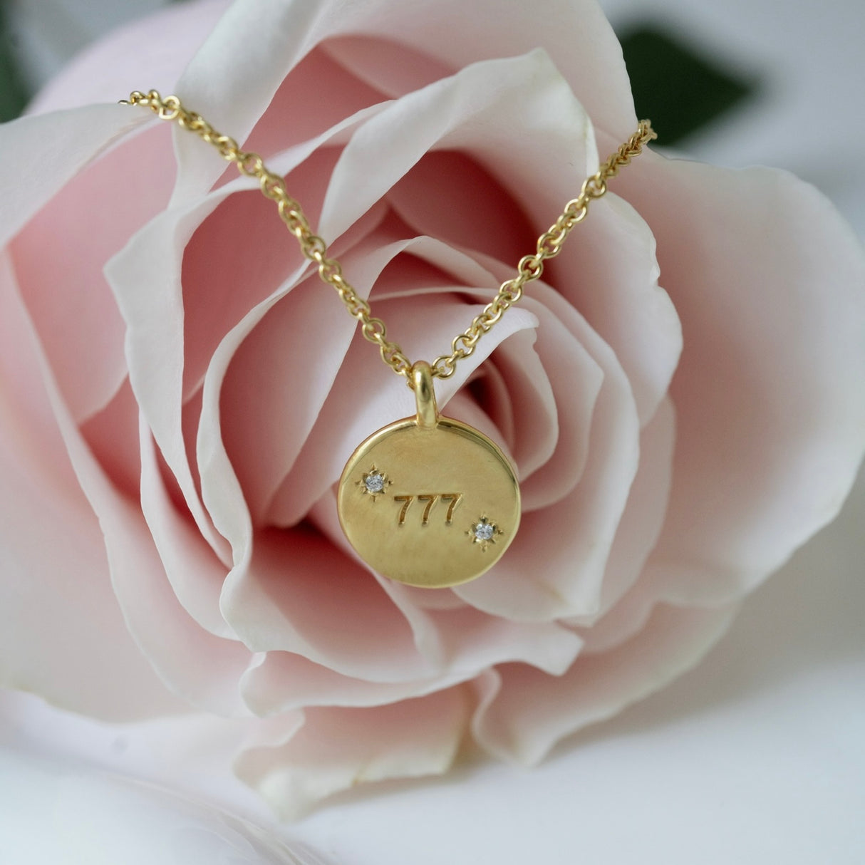 Collar Angelique 777 Gold