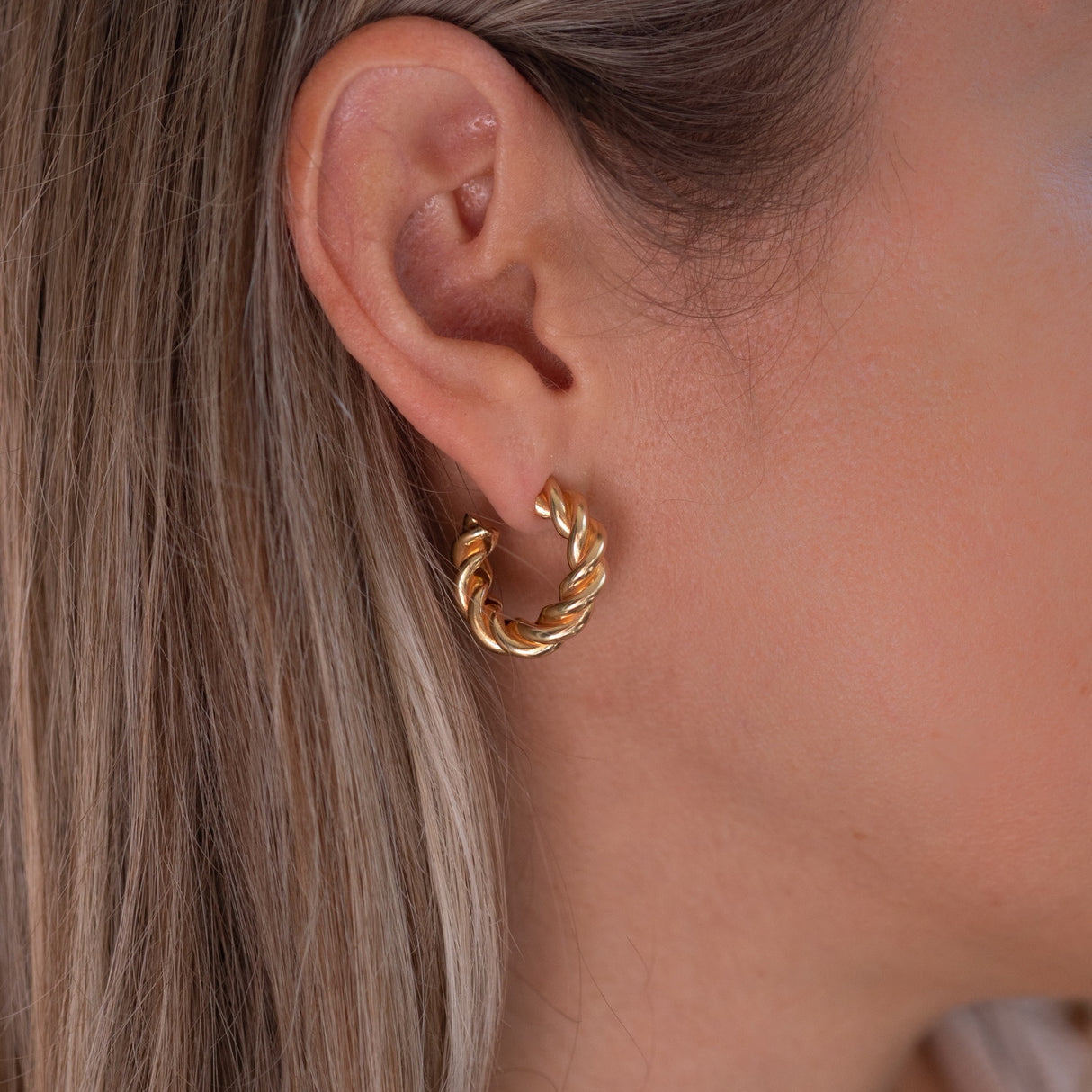 Hoops Bloom Gold