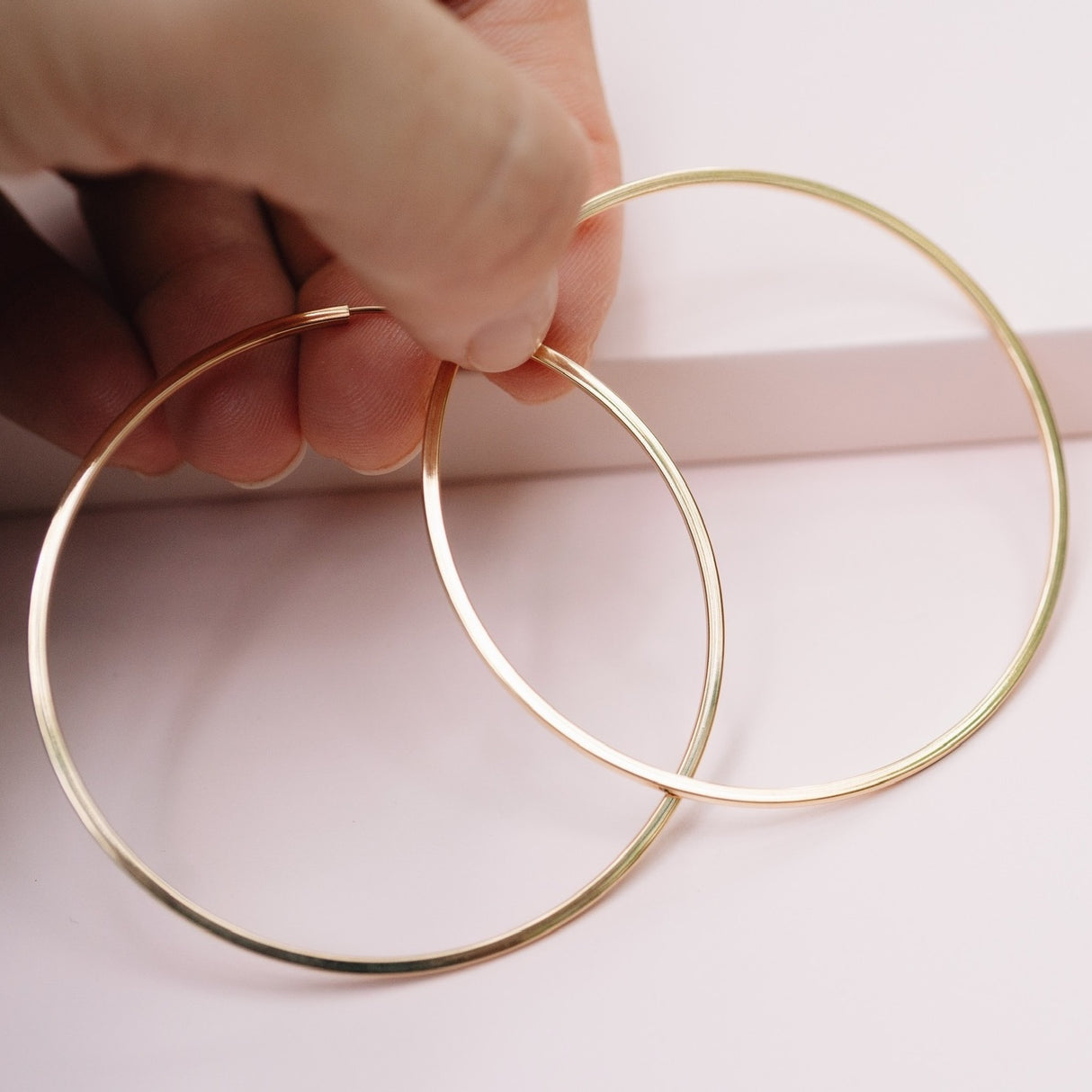 Argolla Cuadrada Grande Gold