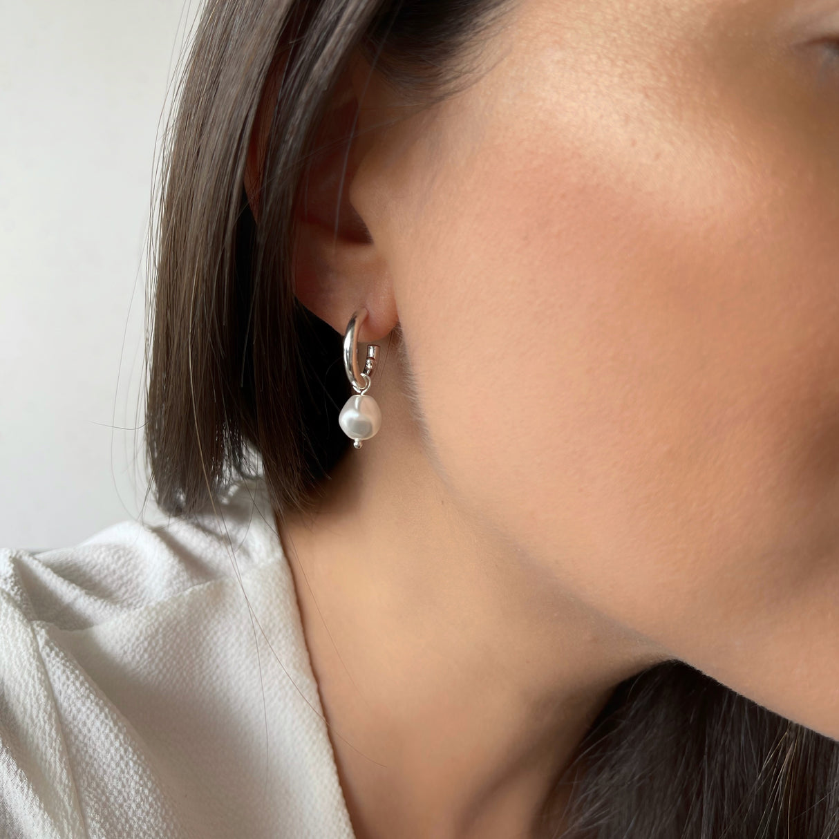 Pearl Hoops Small Silver