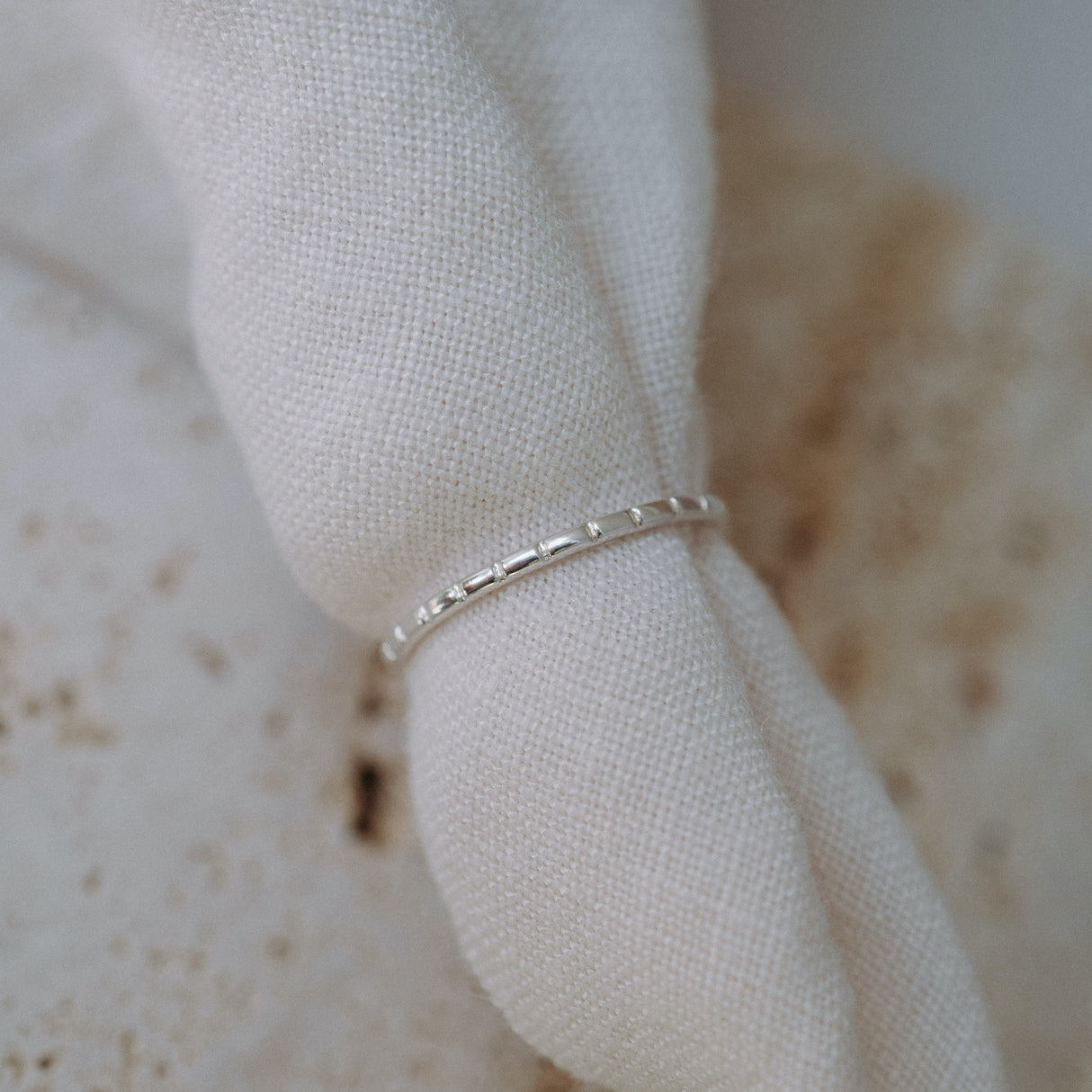 ANILLO CHECKERS SILVER