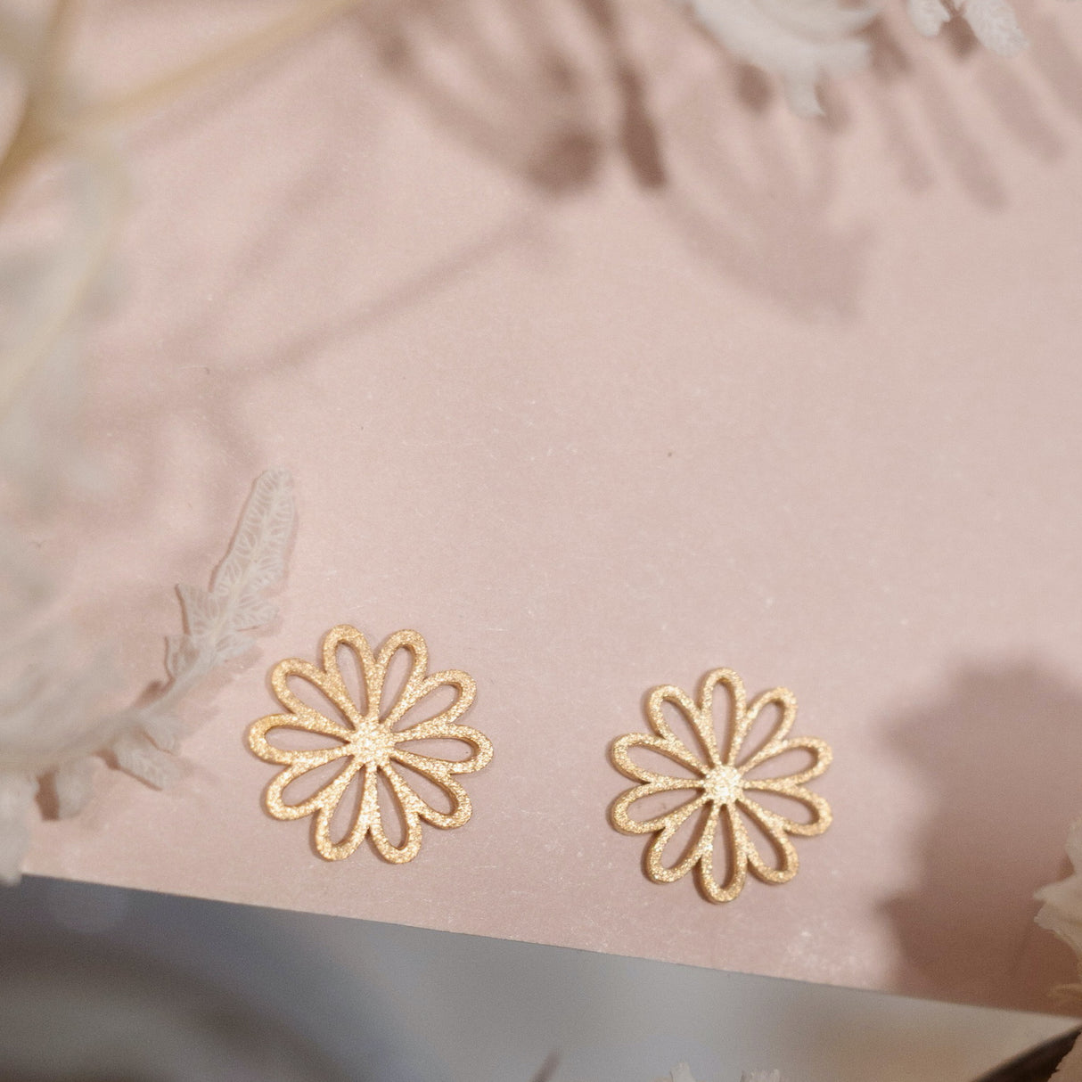 Arete Margarita Gold