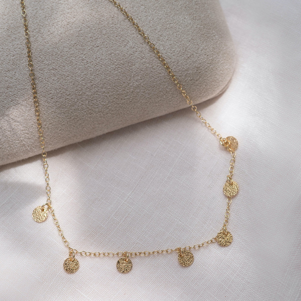 Gargantilla Circulos Gold