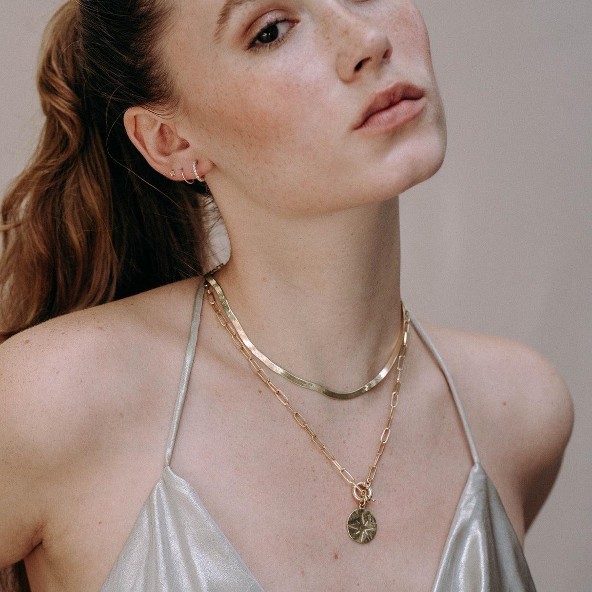 Gargantilla Toggle Flare Gold