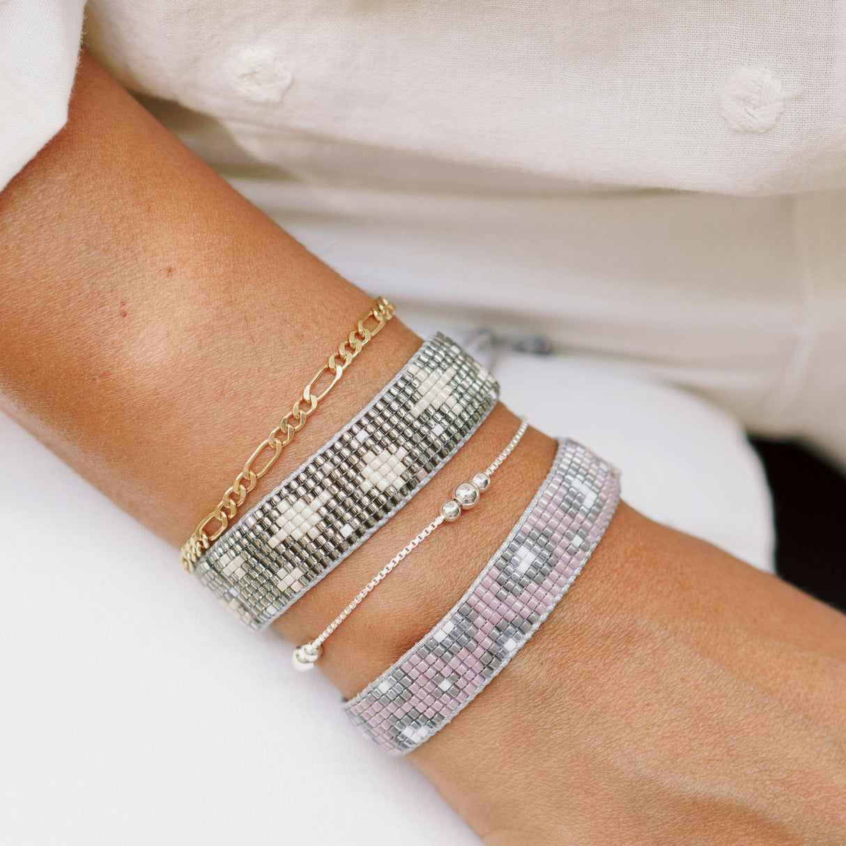 PULSERA LOOM IRIS MALVA