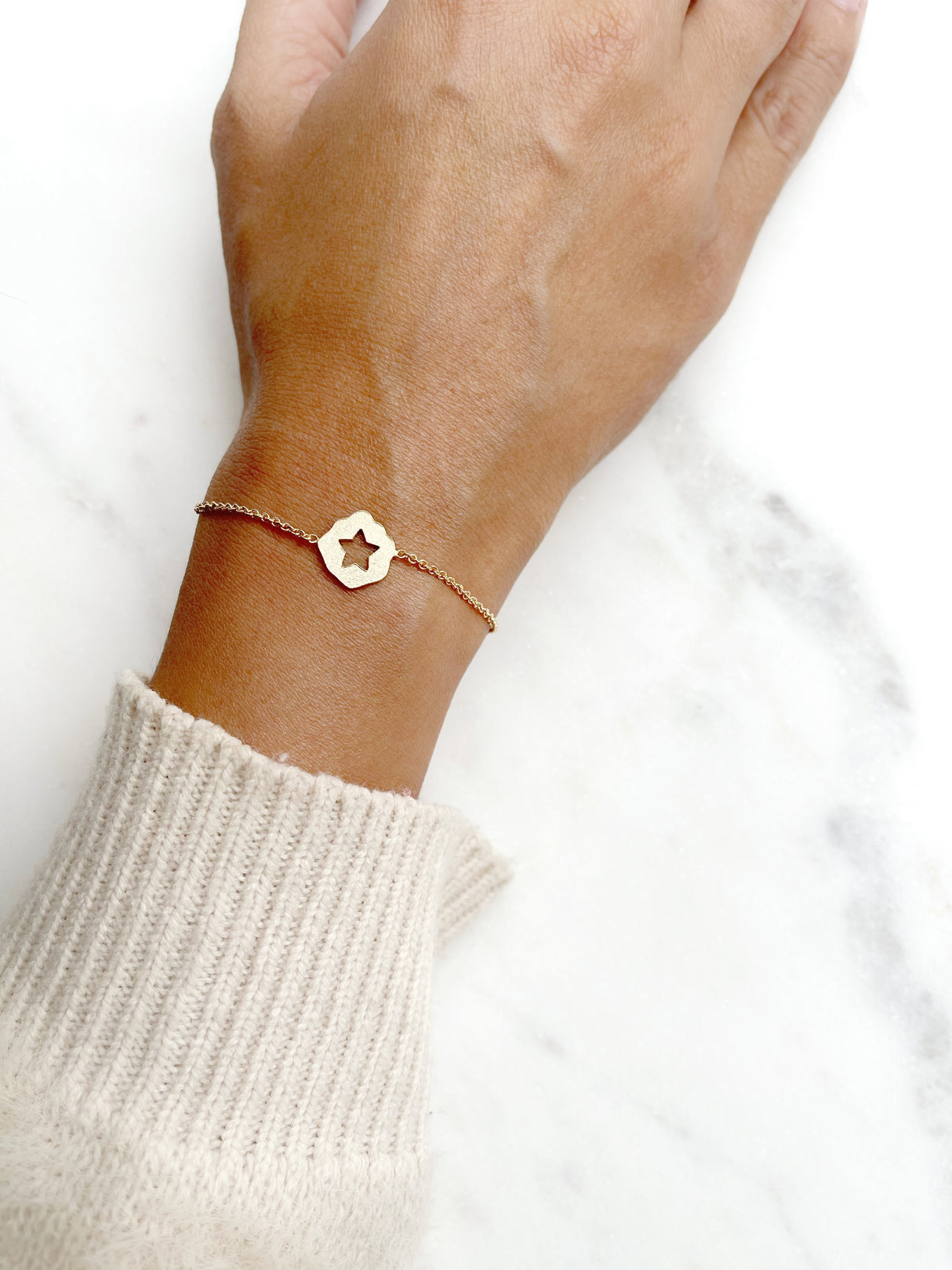 Pulsera Placa Estrella Gold
