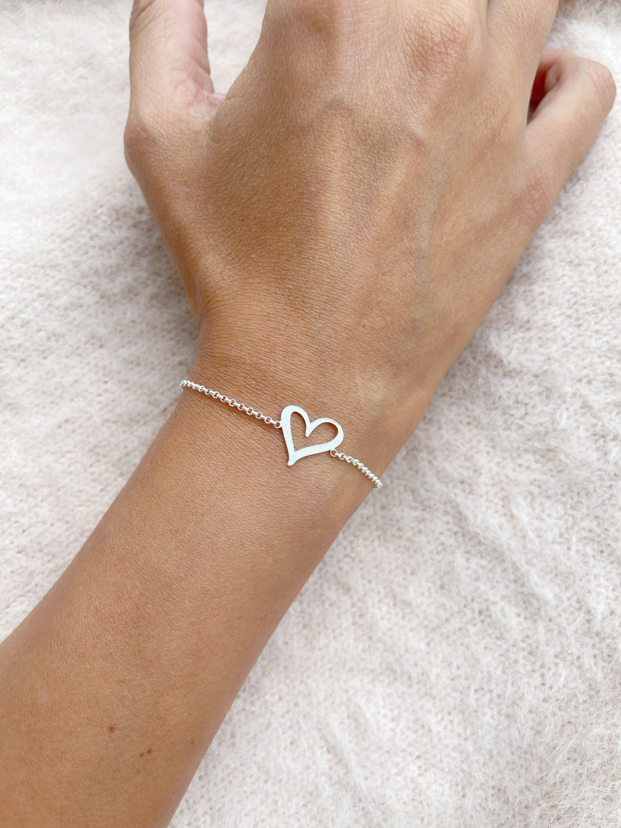 Pulsera Corazon dibujado Silver