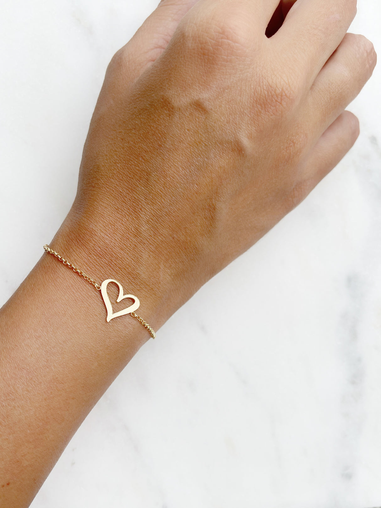 Pulsera Corazon Dibujado Gold