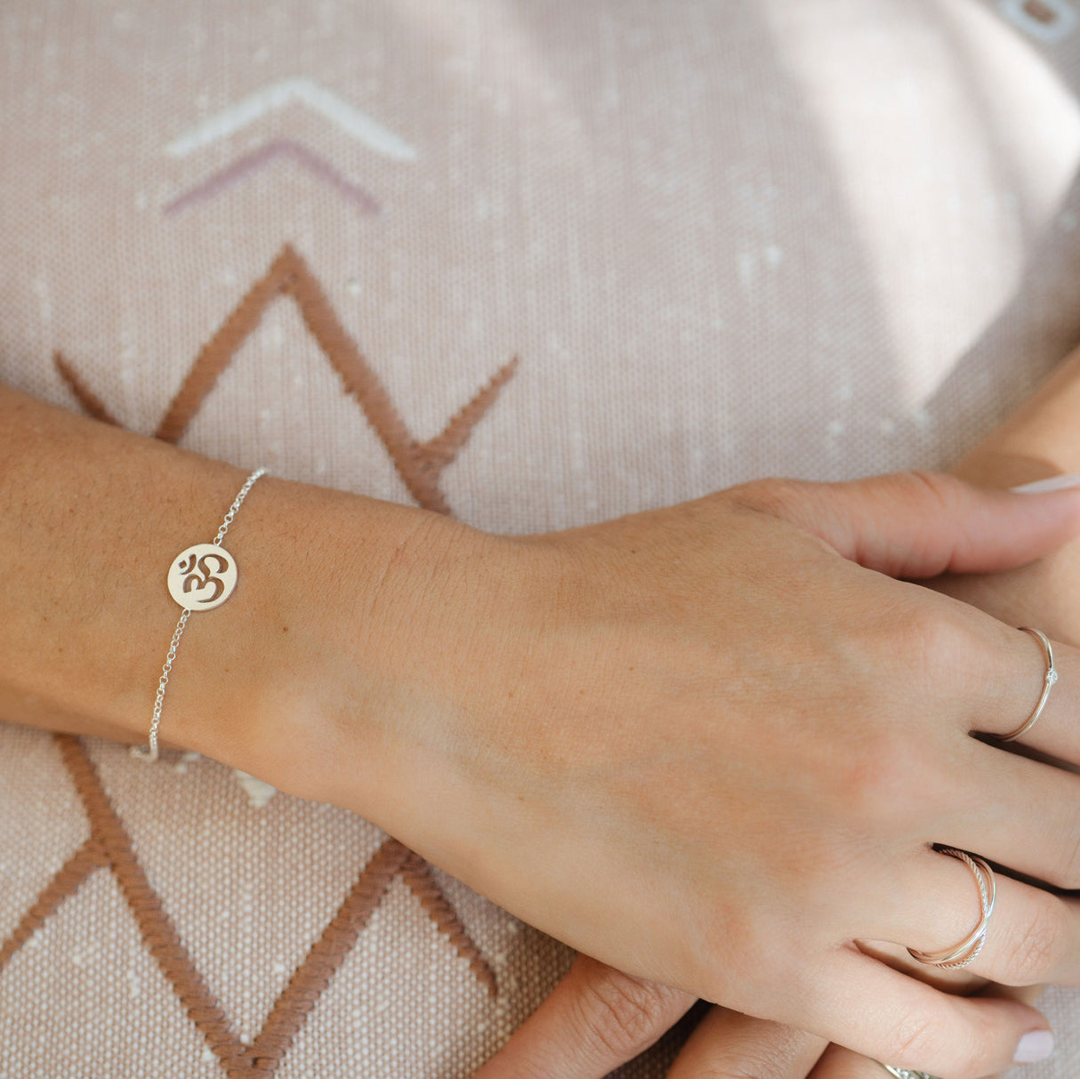 Pulsera Om Silver