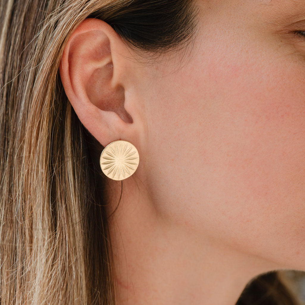 Arete gde Glint Gold