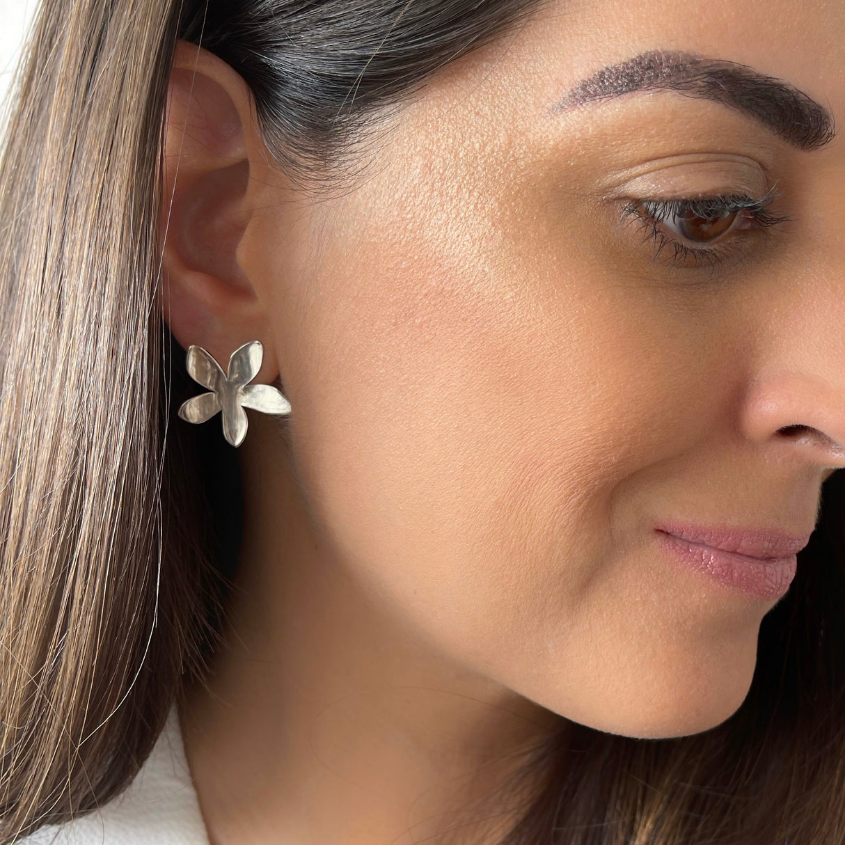 Arete Gde Lilia Silver