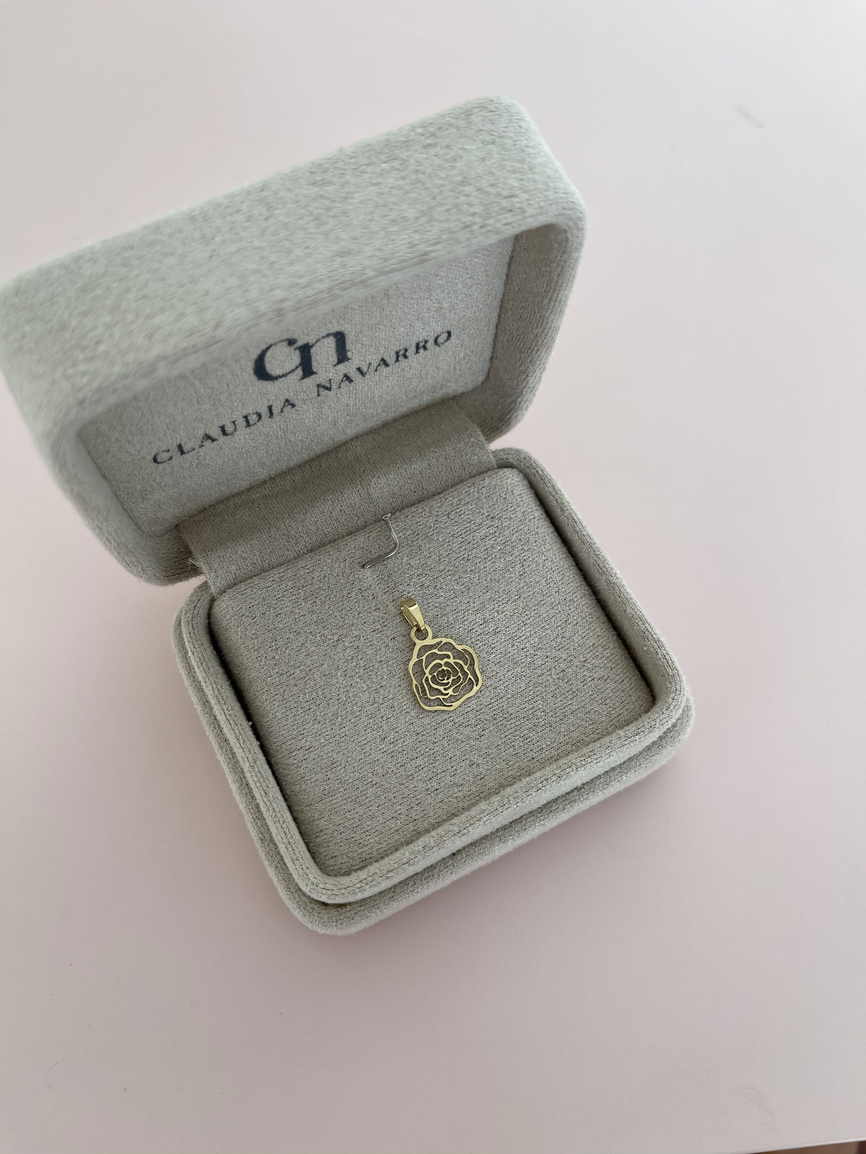 Dije Rosa 18k