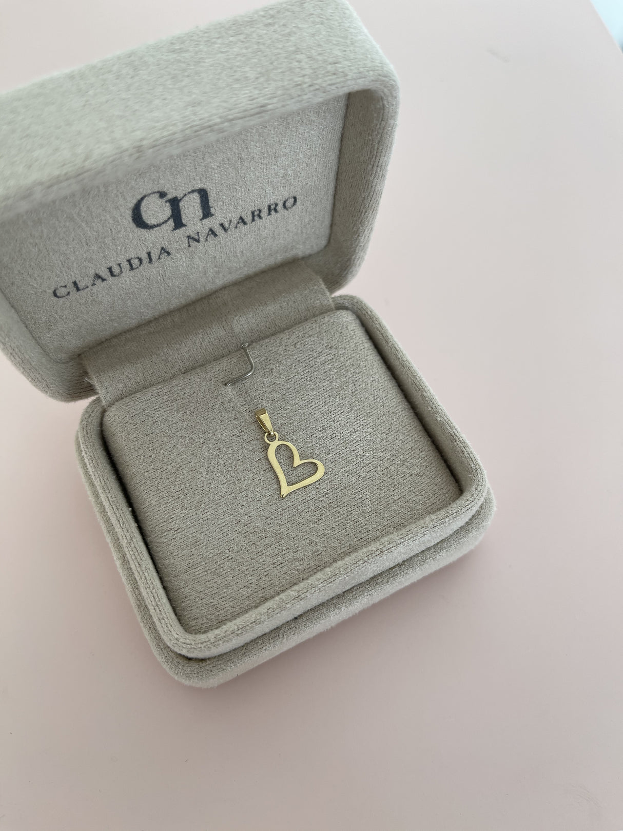 Dije Corazon Dibujado 18k