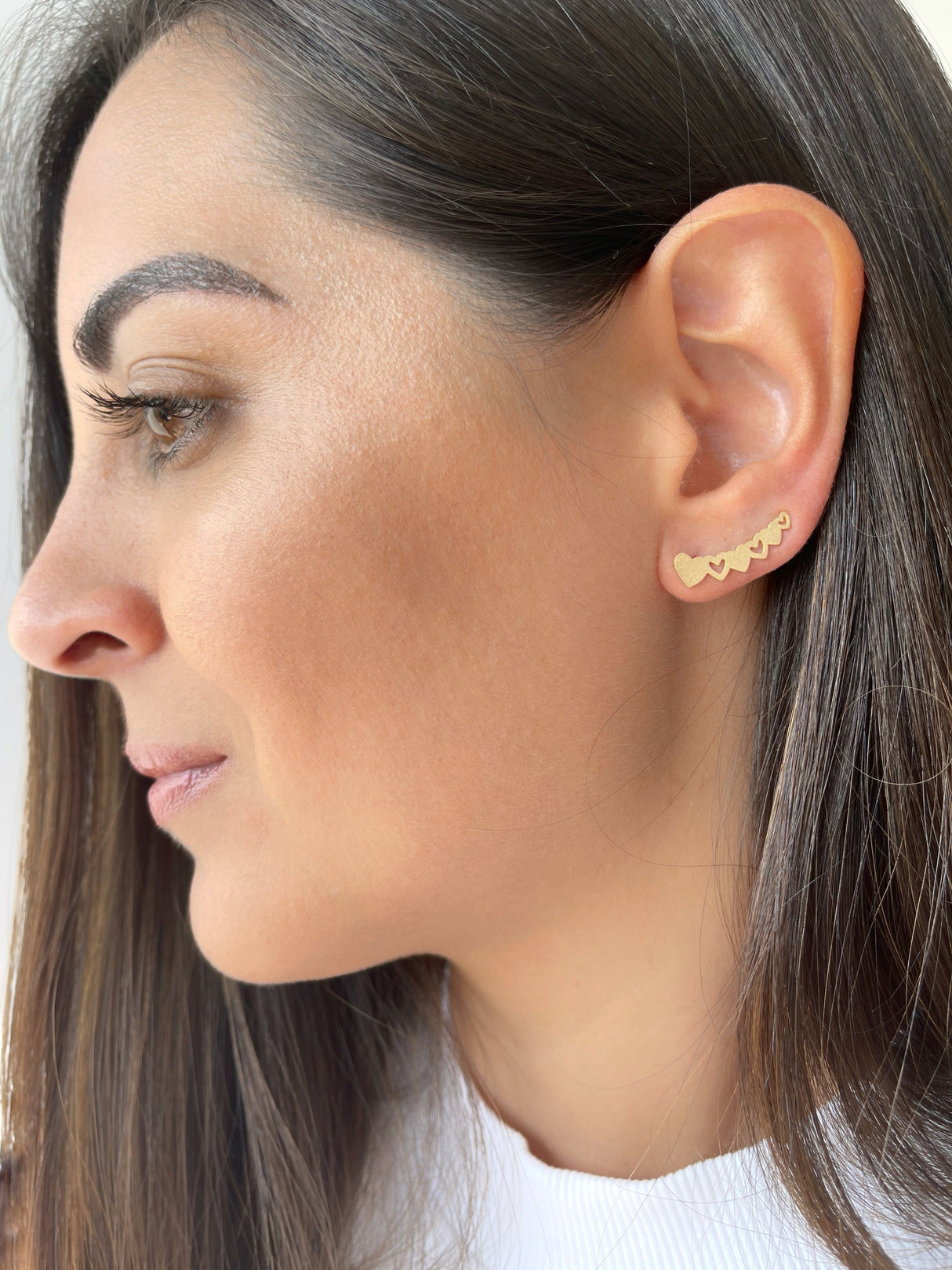 Ear Climber Corazones Gold