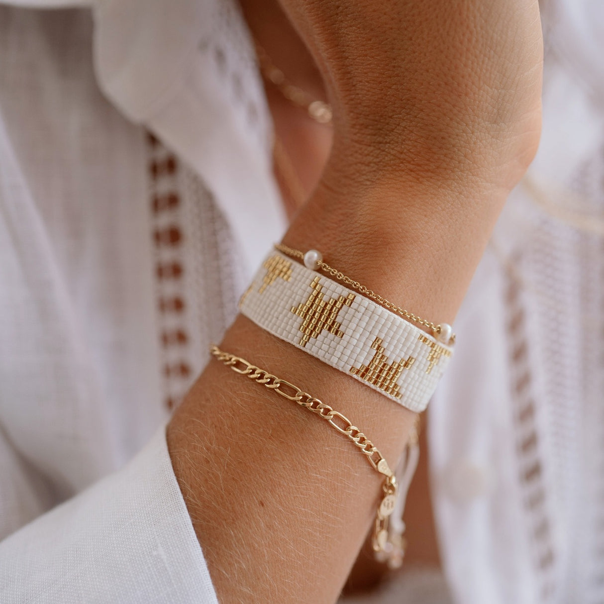 PULSERA LOOM INDI GOLD