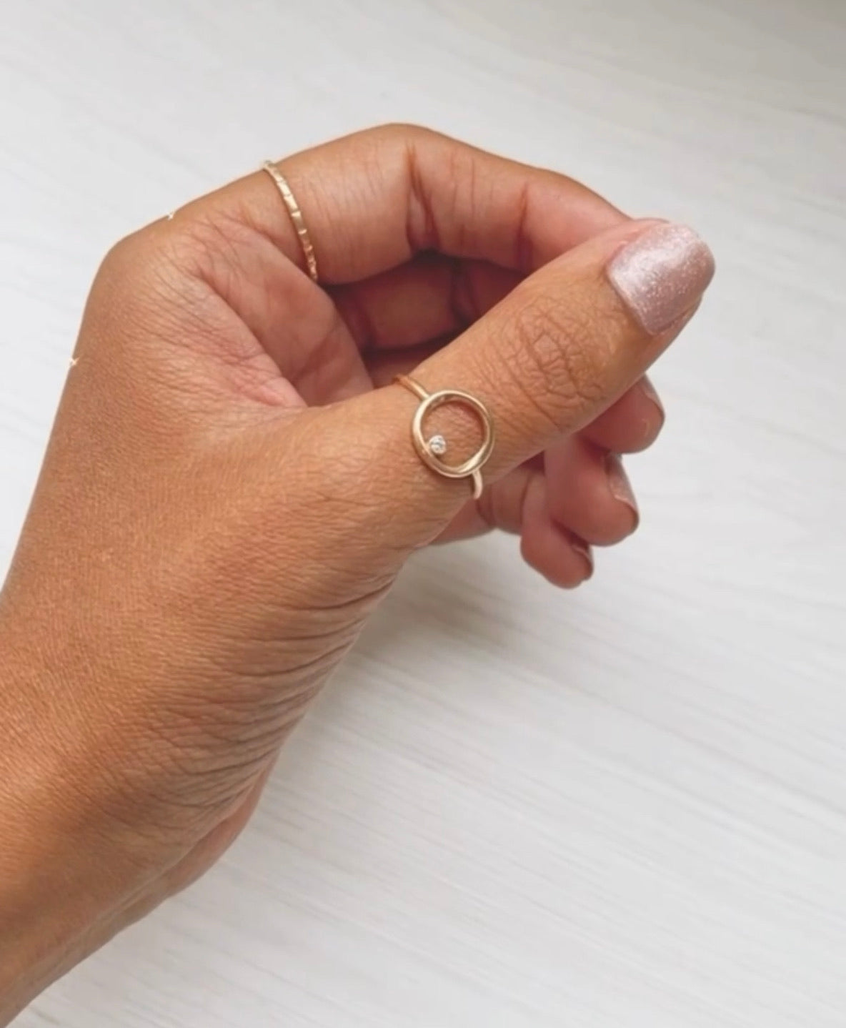 ANILLO KARMA LUZ GOLD