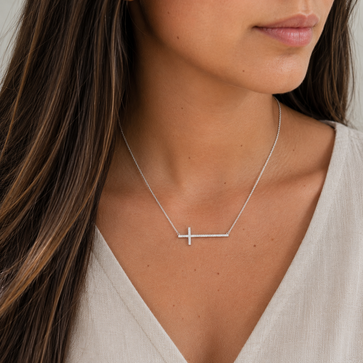 Collar Cruz Silver