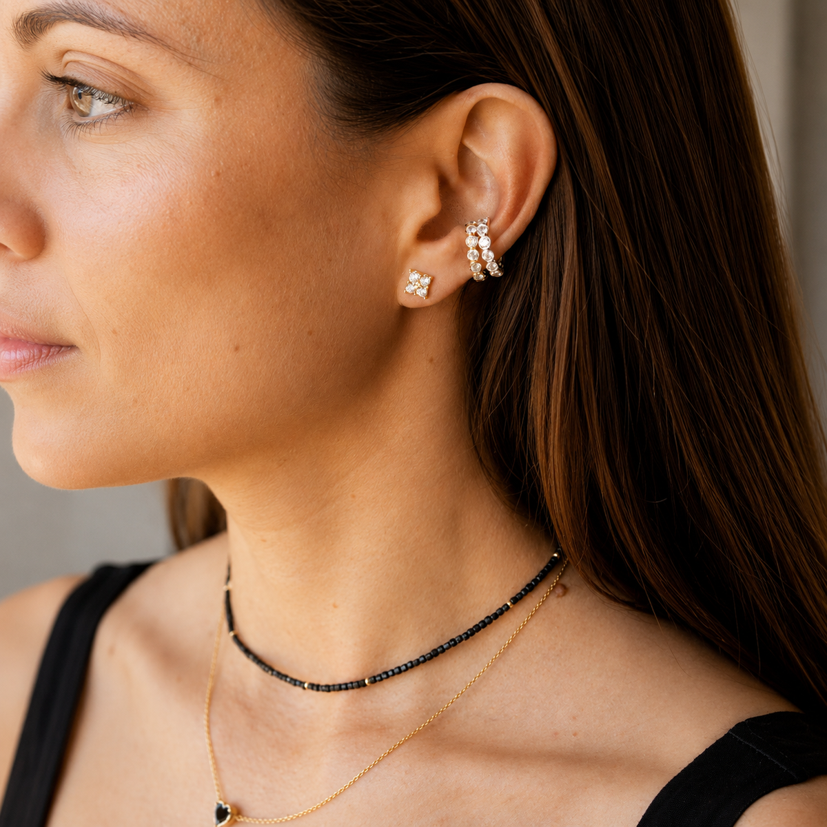 Gargantilla Sabine Obsidiana Gold