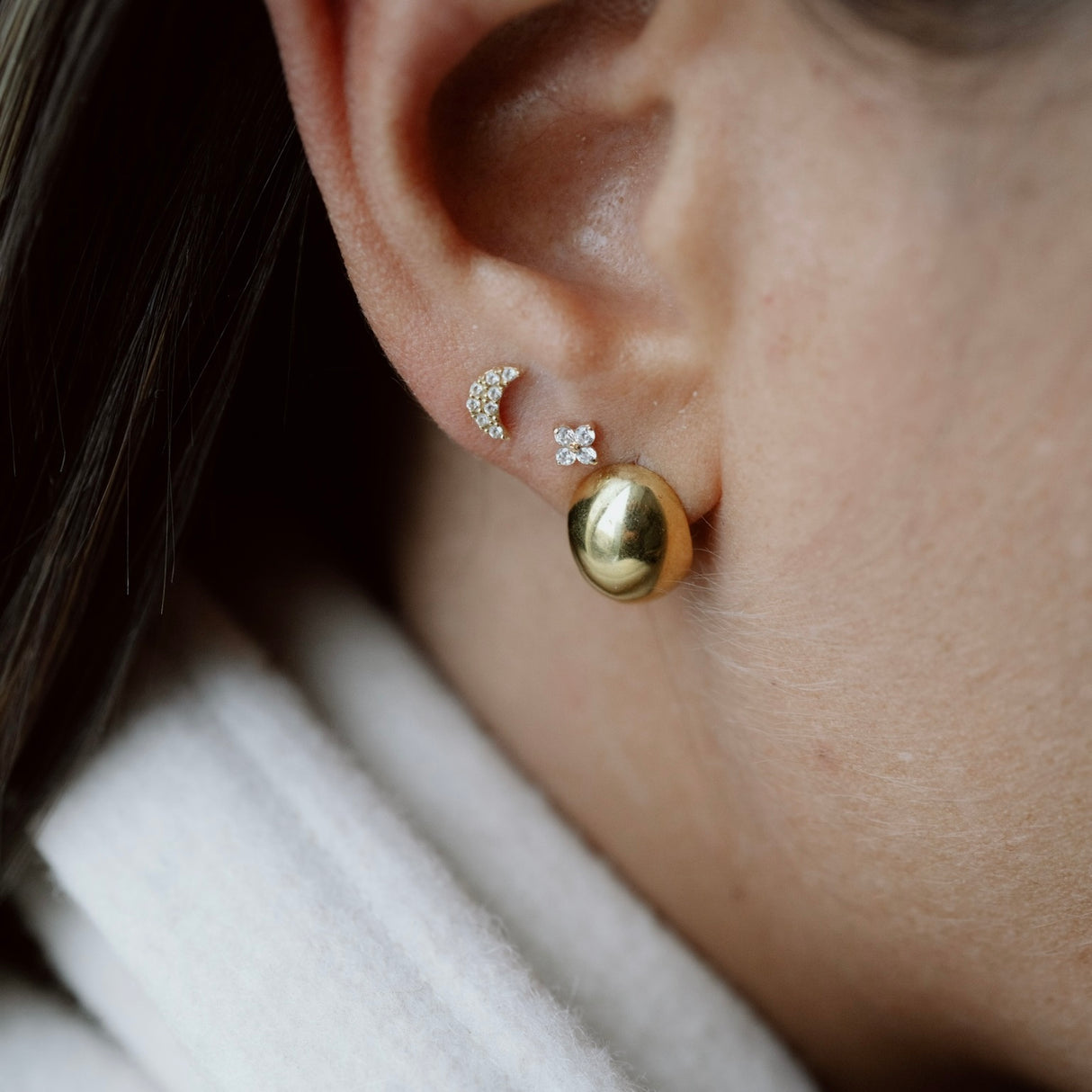 Stud Ara 18k