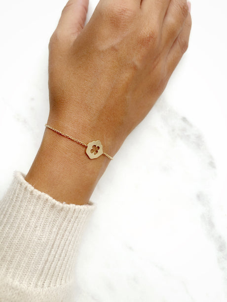 Pulsera placa flor Gold